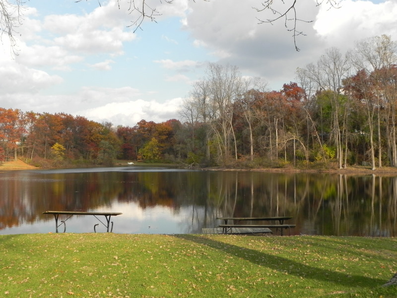 TOMAHAWK LAKE HIGHLAND TOWNSHIP MICH